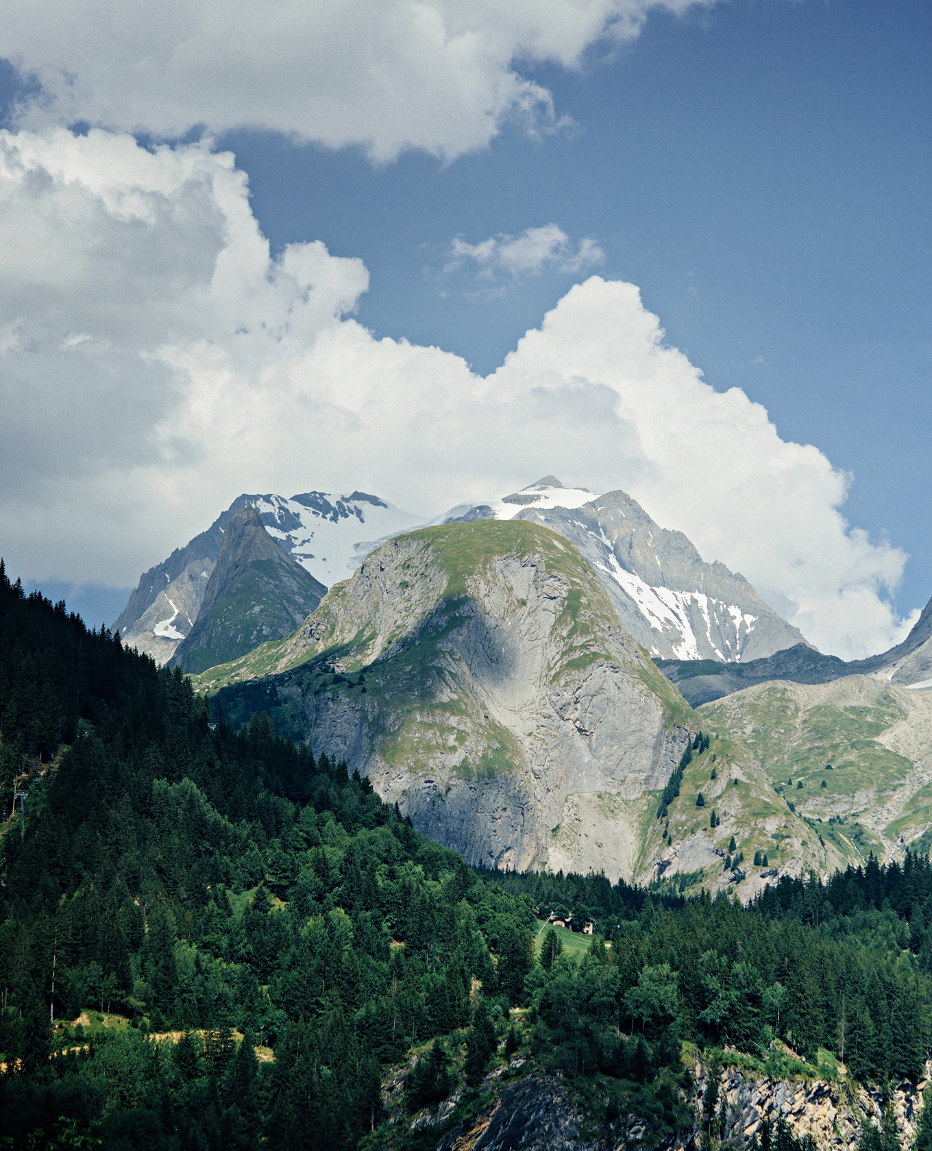 montagnes près d'Annecy